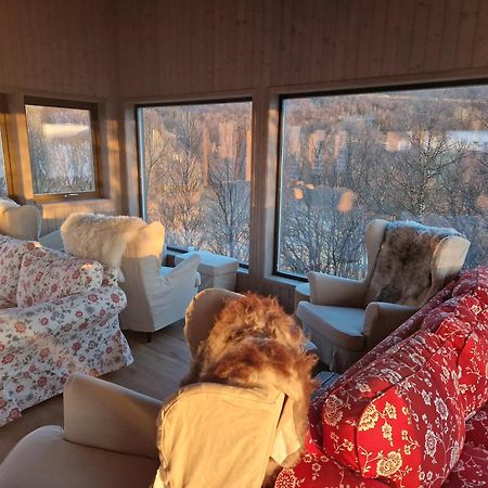 Yggdrasil Farmhotel Retreat, Spa & Yoga Straumsbukta エクステリア 写真